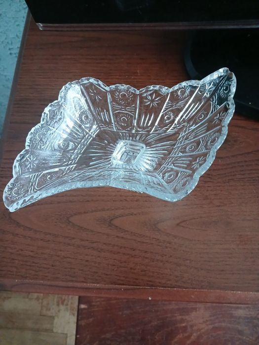 Продам вінтажну вазу - цукерницю