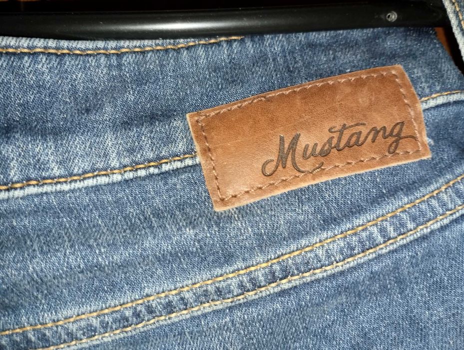 MUSTANG spodnie damskie jeansy r. S/ M