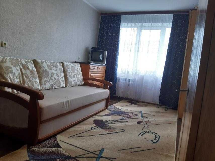 Виноградарь. Уютная квартира в отличном состоянии.