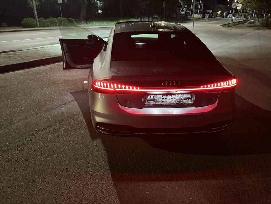 2019 Audi A7 C8 3.0tfsi quattro s line Matrix