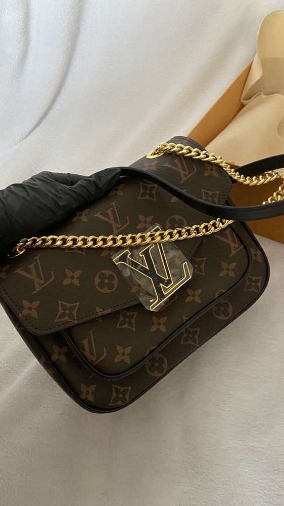 Жіноча сумочка з натуральної шкіри LV Louis Vuitton Луї Віттон