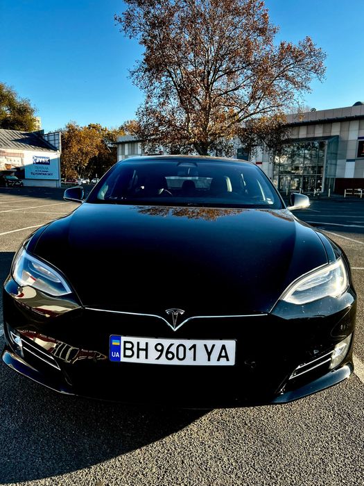 Tesla model S 100d
