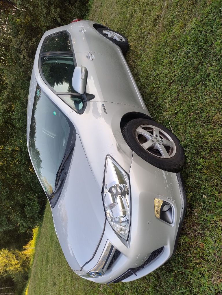 Toyota Auris Hybrydowo-benzynowa