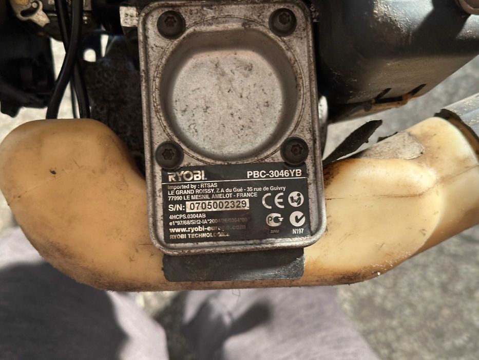 Kosa spalinowa ryobi PBC-3046YB Niekompletna
