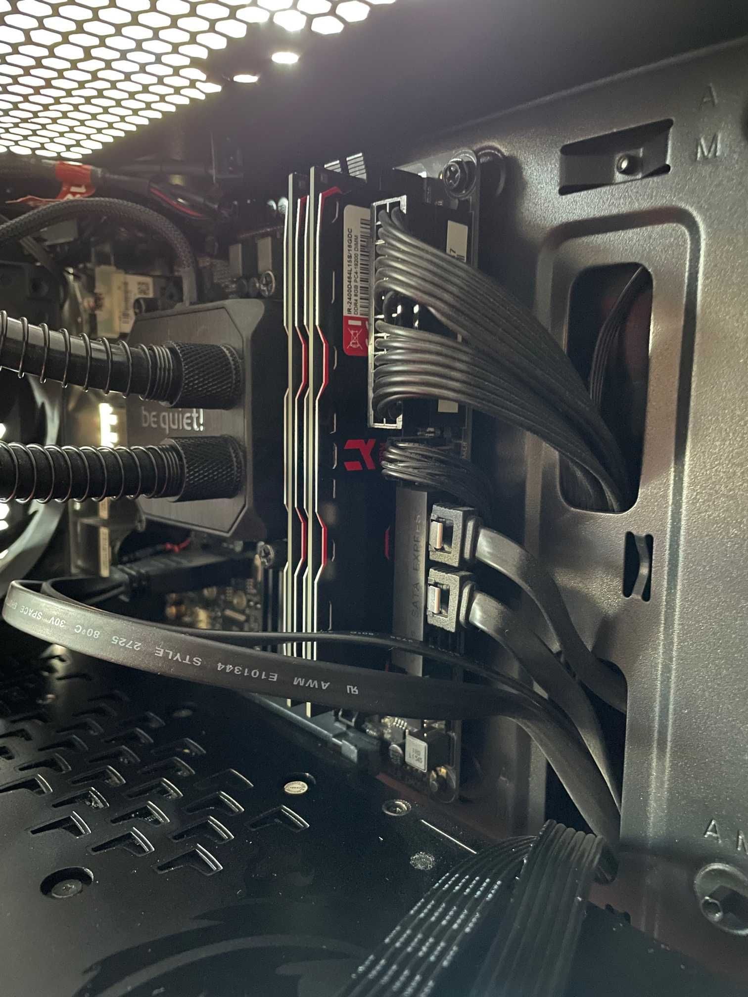 PC Intel Core i5 7600k 16GB DDR4 MSI Gtx 1070 8gb beQuiet 240mm BenQ