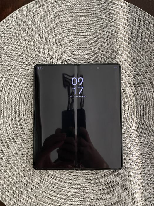 Продам Samsung Fold 5