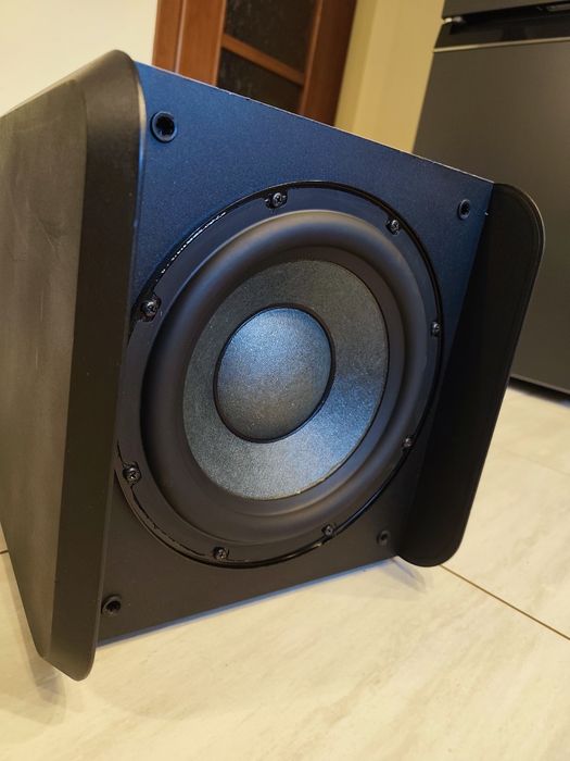 Subwoofer B&W As2 . 150W. Zamienię.