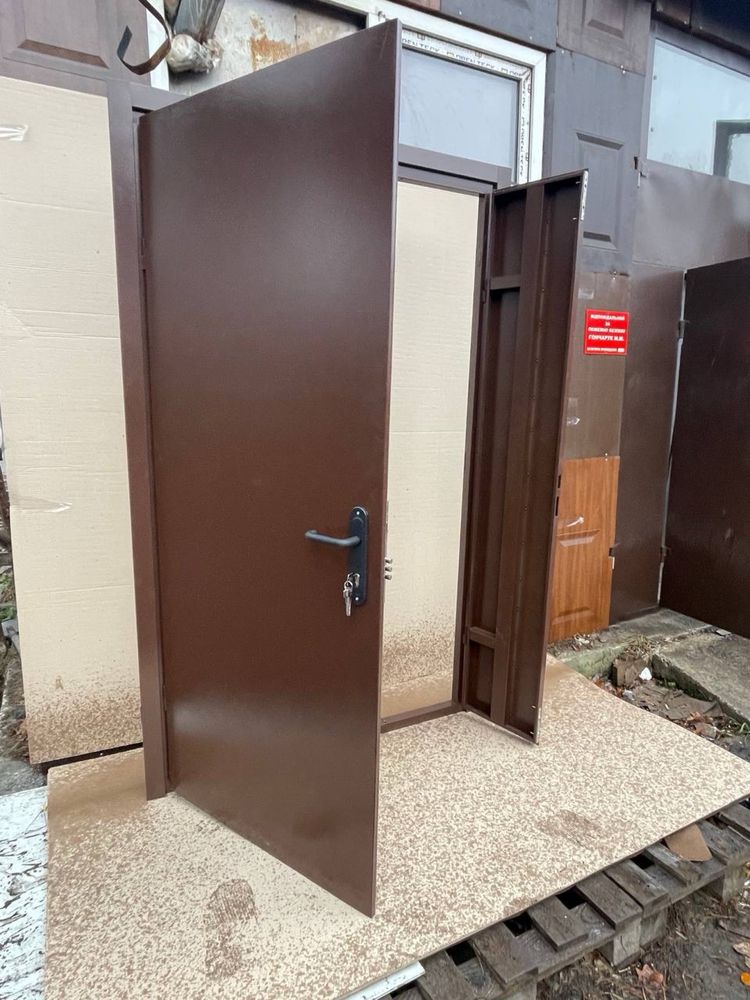 ОСББ та підприємці! Металеві двері під замовлення, залізні двері