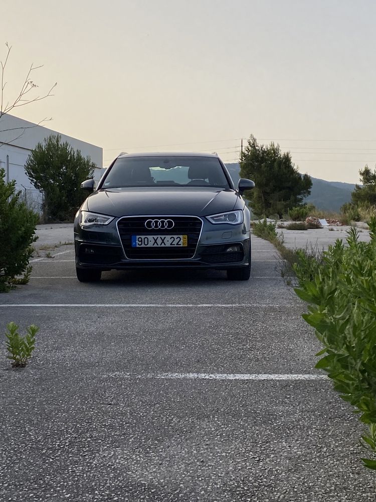 Audi A3 S-line cinzento 184 CV