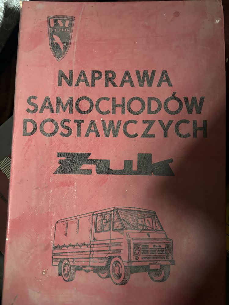 Książka stara  naprawa samochodow dostawczych zuk