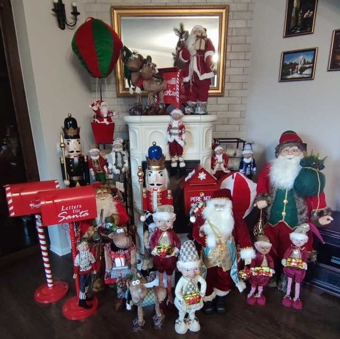 Stojąca świąteczna dekoracyjna wysoka skrzynka na listy do Św.Mikołaja