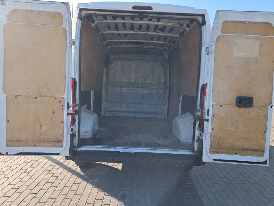 Citroen Jumper  2.2 diesel model L2H2