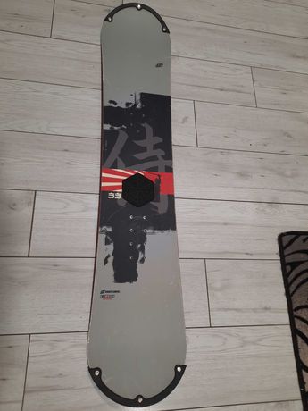 Deska snowboardowa 134cm
