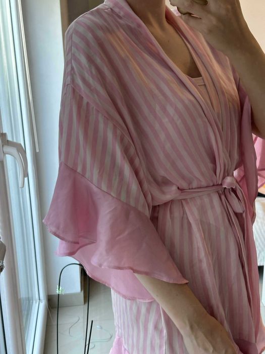 Szlafrok Victoria's Secret - rozmiar M/L