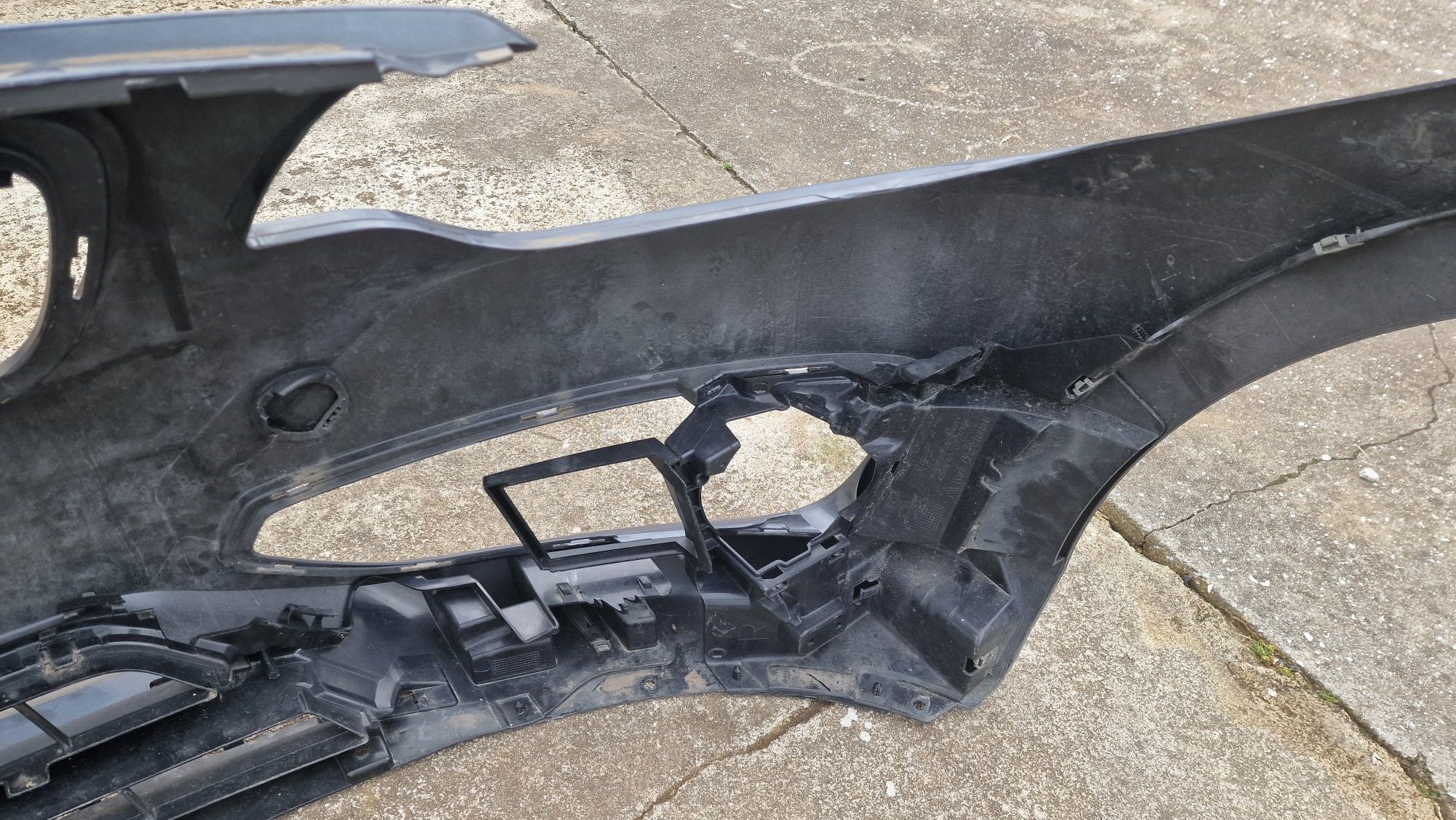 Peças para BMW F21 F22 F23 Série 2 Farol Para-choques e embaladeiras