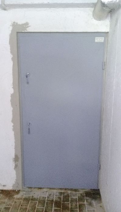 drzwi stalowe  do piwnicy sprzedam  lub zamiana