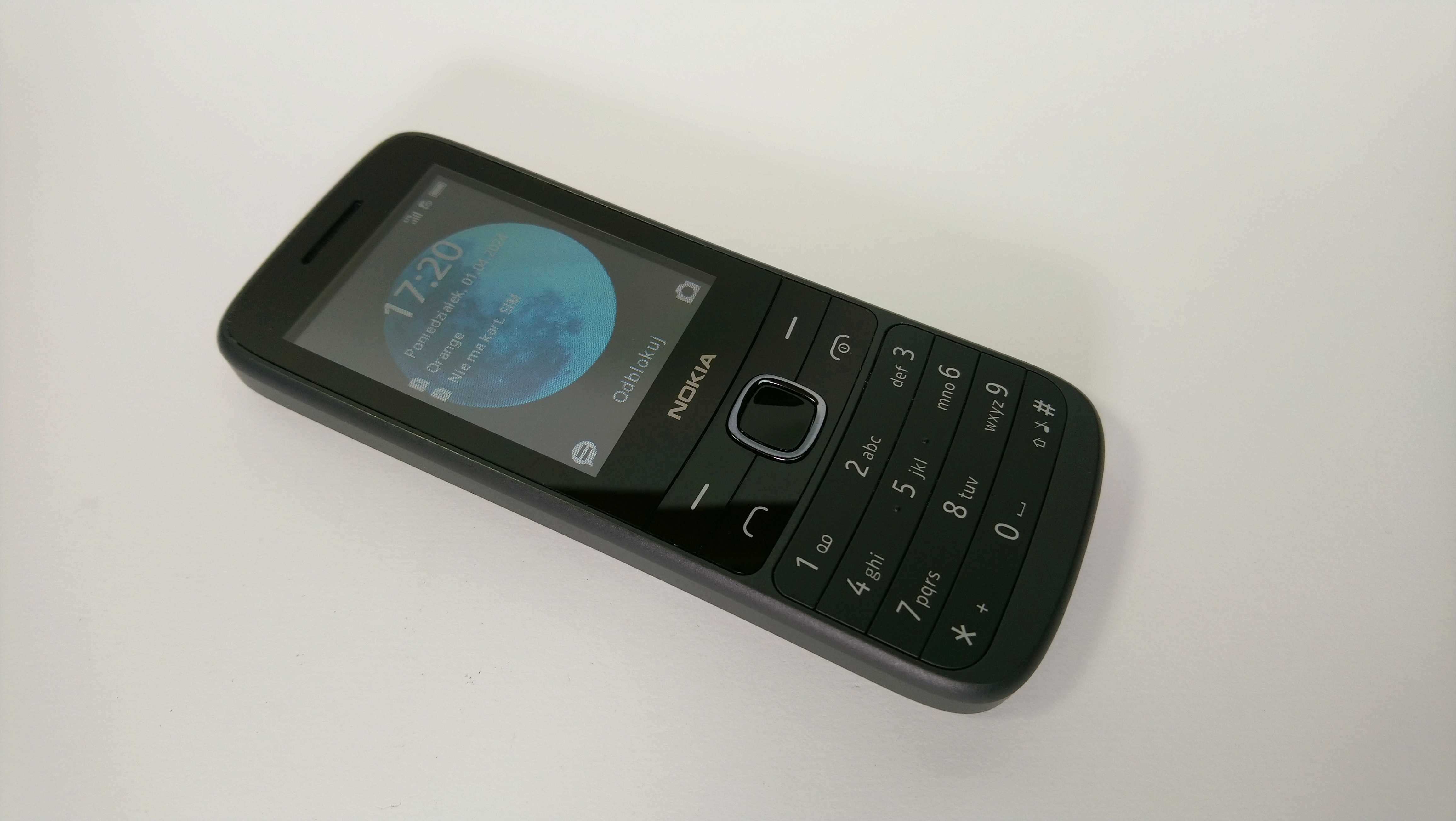 Telefon Nokia 225 4G Dual Sim dla seniora stan bdb kolor czarny