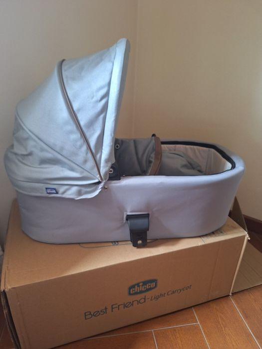 CHICCO Trio Best: carrinho; ovo com  suporte para  automóvel  e alcofa