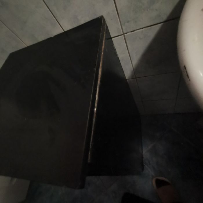 Szafka łazienkowa czarna