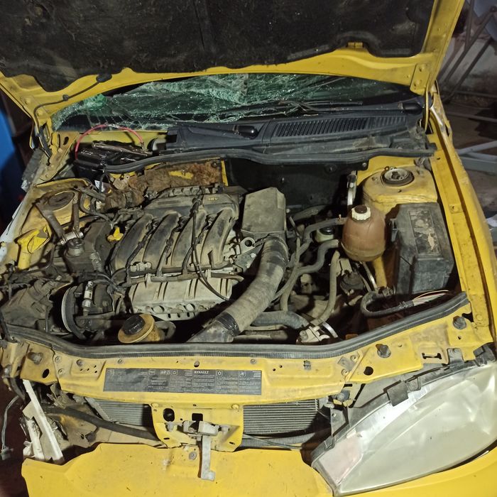 Запчастини Рено Меган 1.6бензин