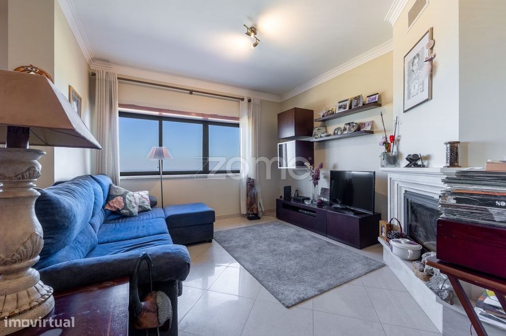 Apartamento 3 quartos com Suíte, Varandas e Garagem em Palmela.