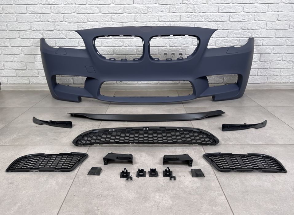 Передний бампер BMW F10 стиль M5 без парктроников бмв м5 ф