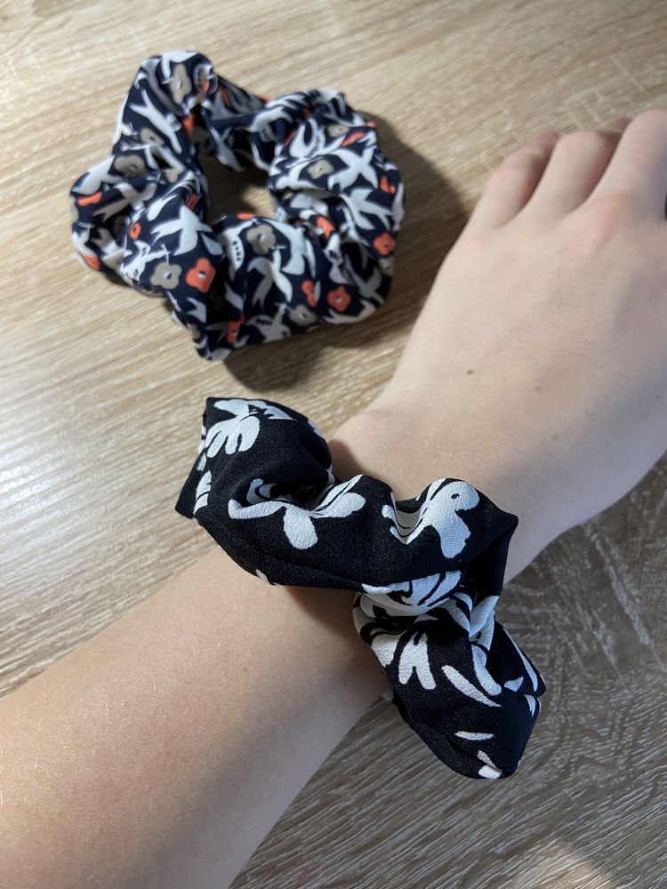 Резинки scrunchies