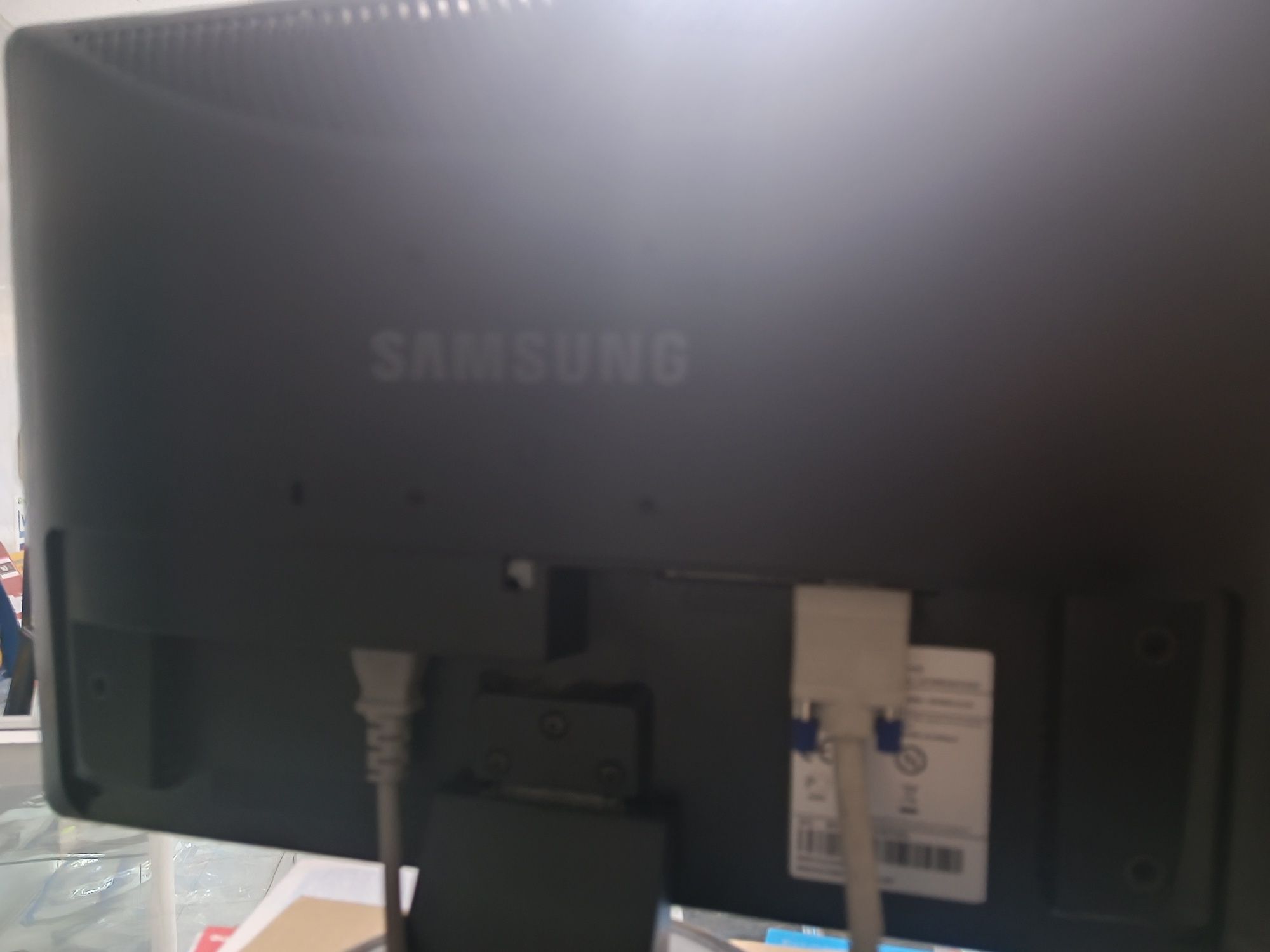 Монітор 19" Samsung 931CW