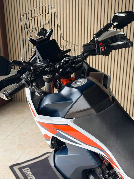 KTM 890 Adventure R