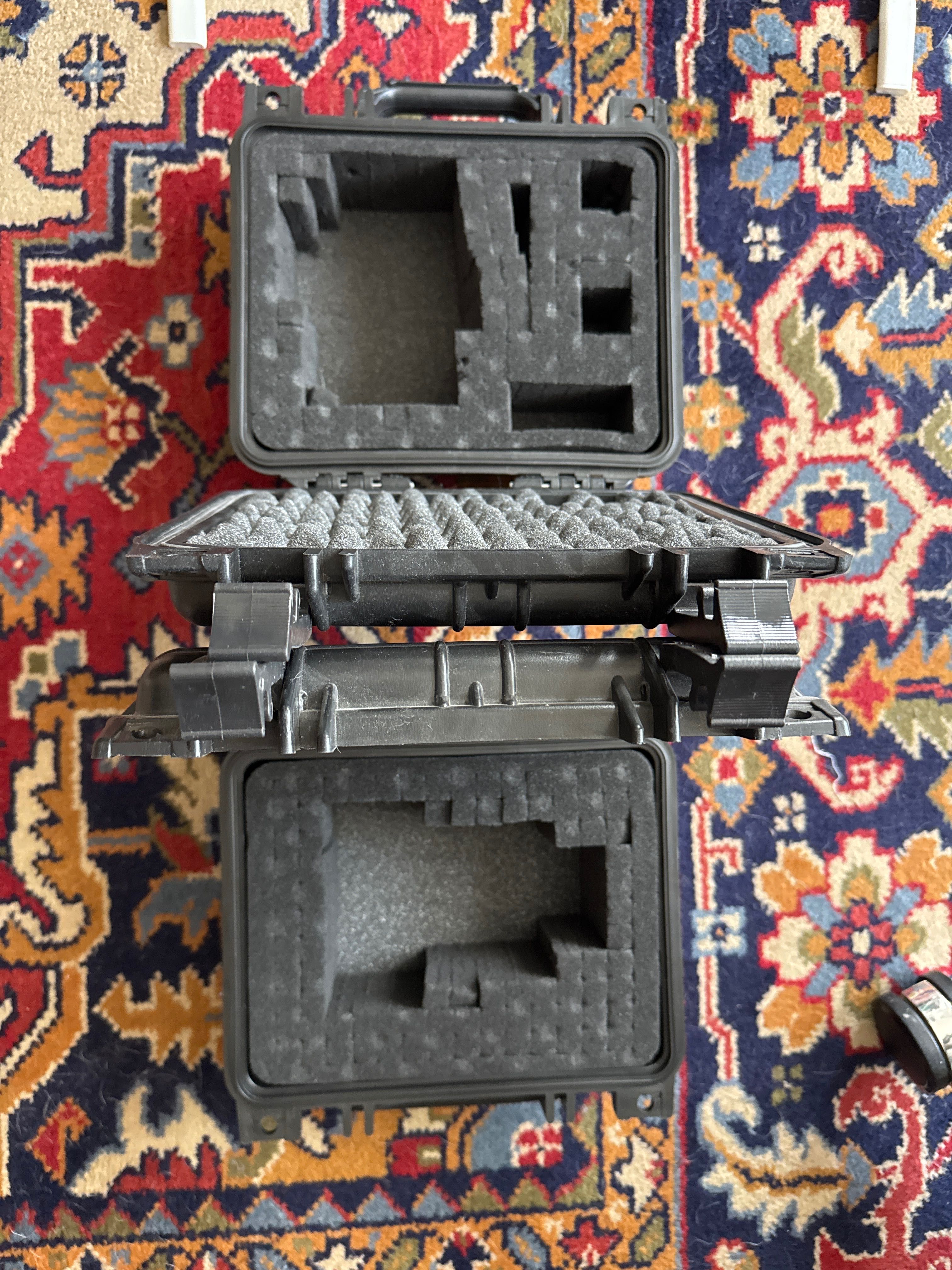 2x hardcase 24x18