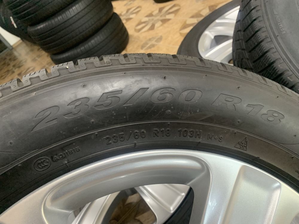 Диски R18 5/112 з зимніми шинами 235/60/18 Pirelli