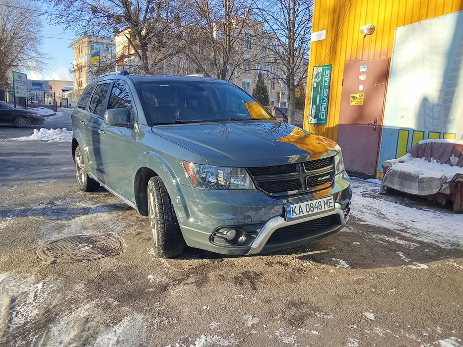 Продам 7-місний універсал Dodge Journey
