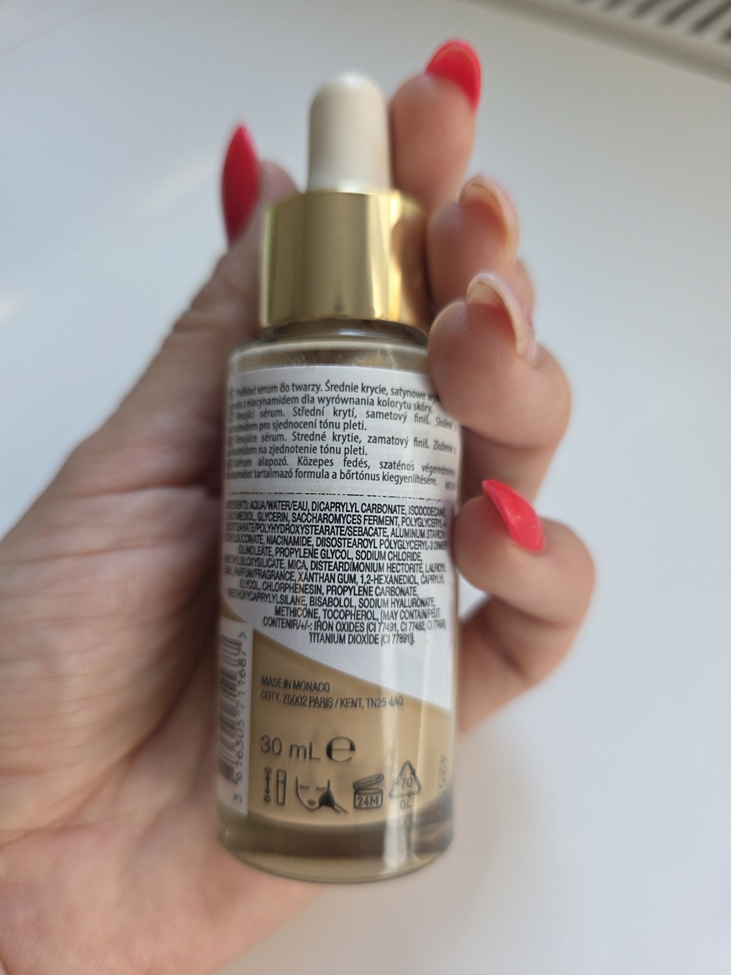Fluid podklad maxfactor miracle pure