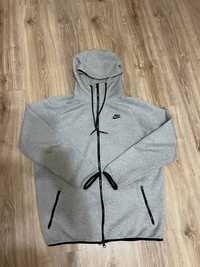 Nike tech fleece