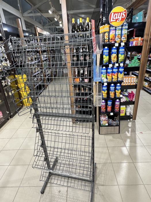 Стелаж для прикасовоі зони