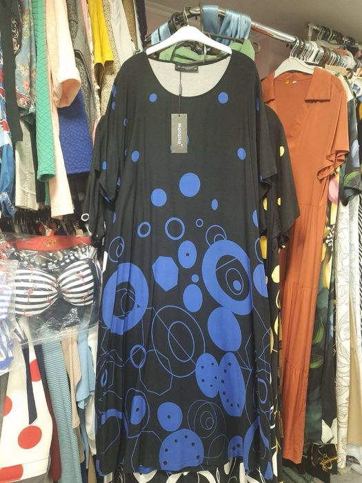 Яскраві жіночі сукні, яркие женские платья свободного кроя