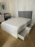 Cama de casal com gavetas