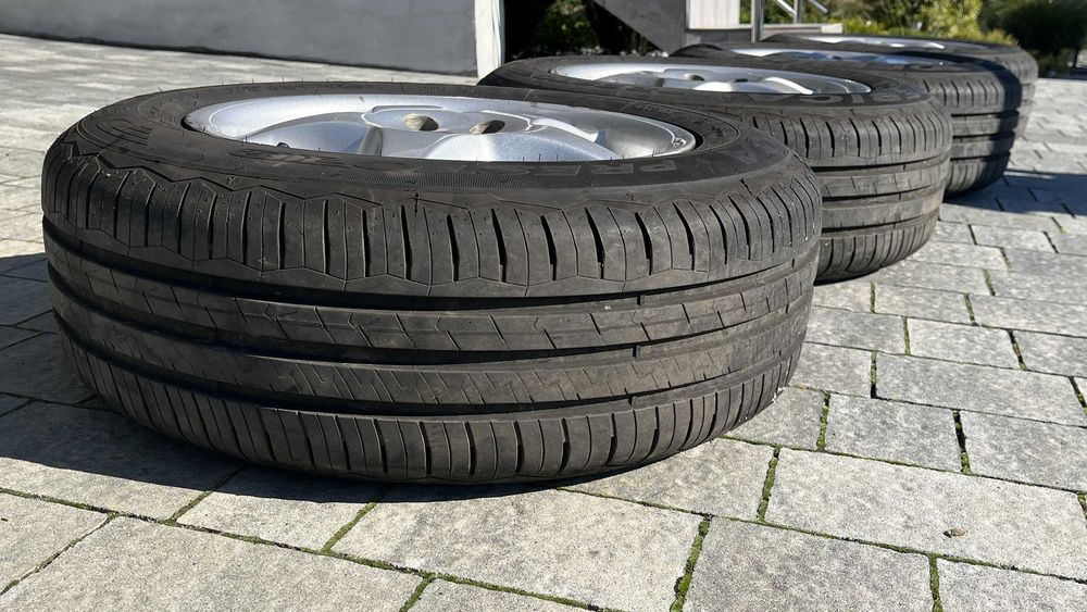 Opony z alufelgami 195/65R15 91H + Kołpaki gratis