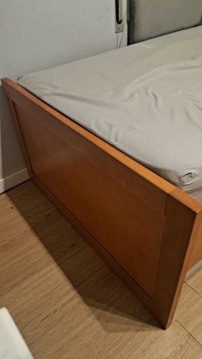 cama de solteiro em madeira maciça COM COLCHÃO