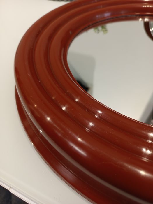 Plastikowe okrągłe lustro ścienne w tylu space vintage