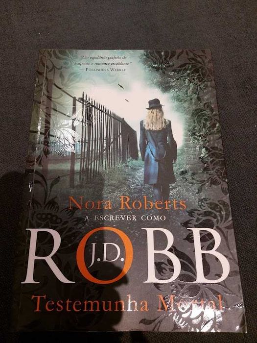 Nora Roberts - Coração do Mar, A Chave do Saber, Escândalos Privados