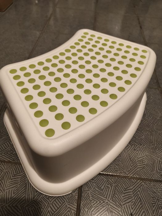Podnurzek dla dzieci IKEA