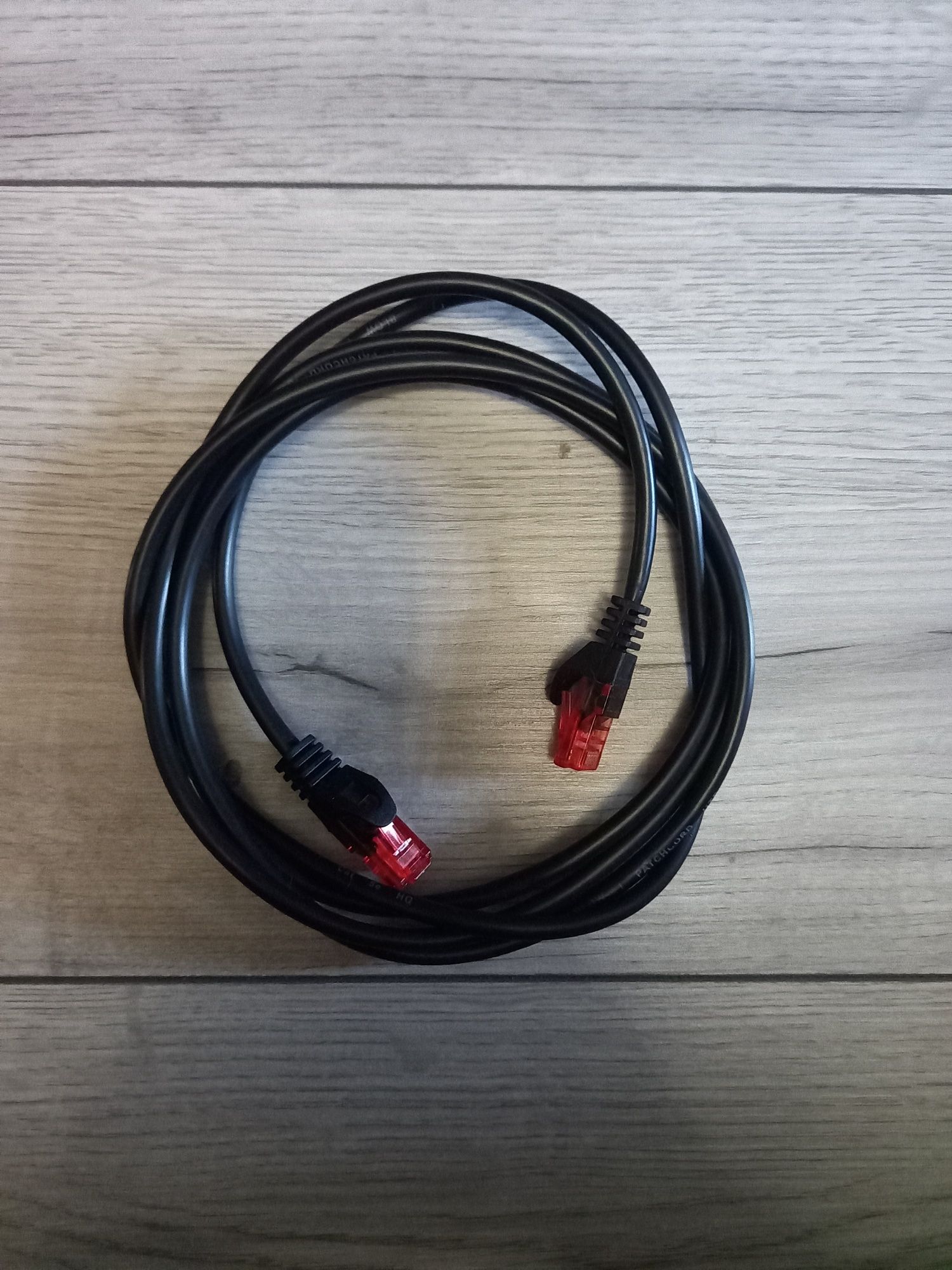NOWY przewód Ethernet