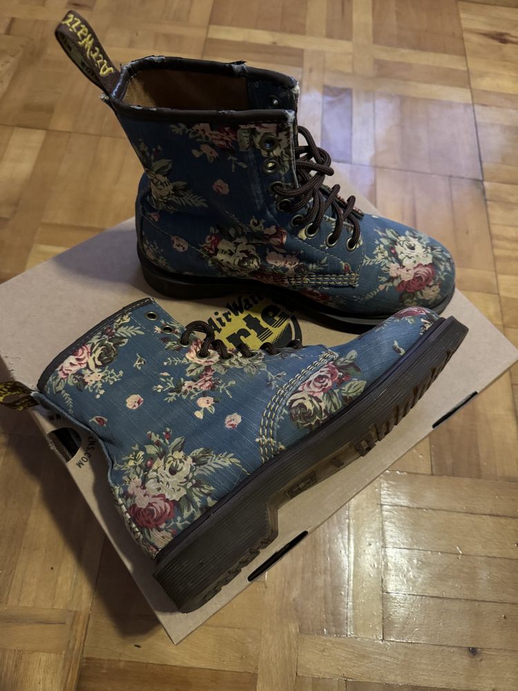 Черевики Dr. Martens