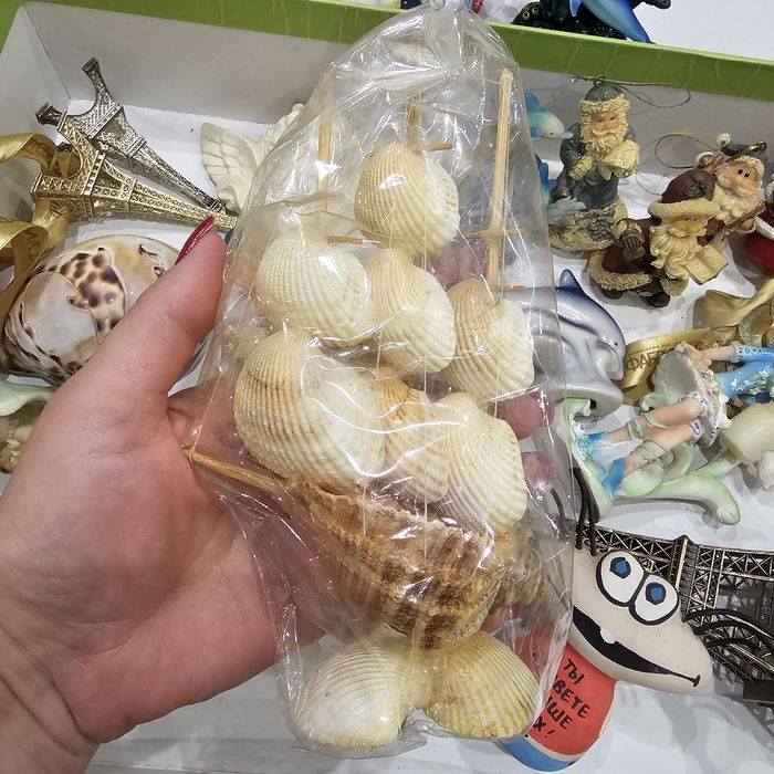 Сувениры с моря, ракушки, париж, крым, статуэтки