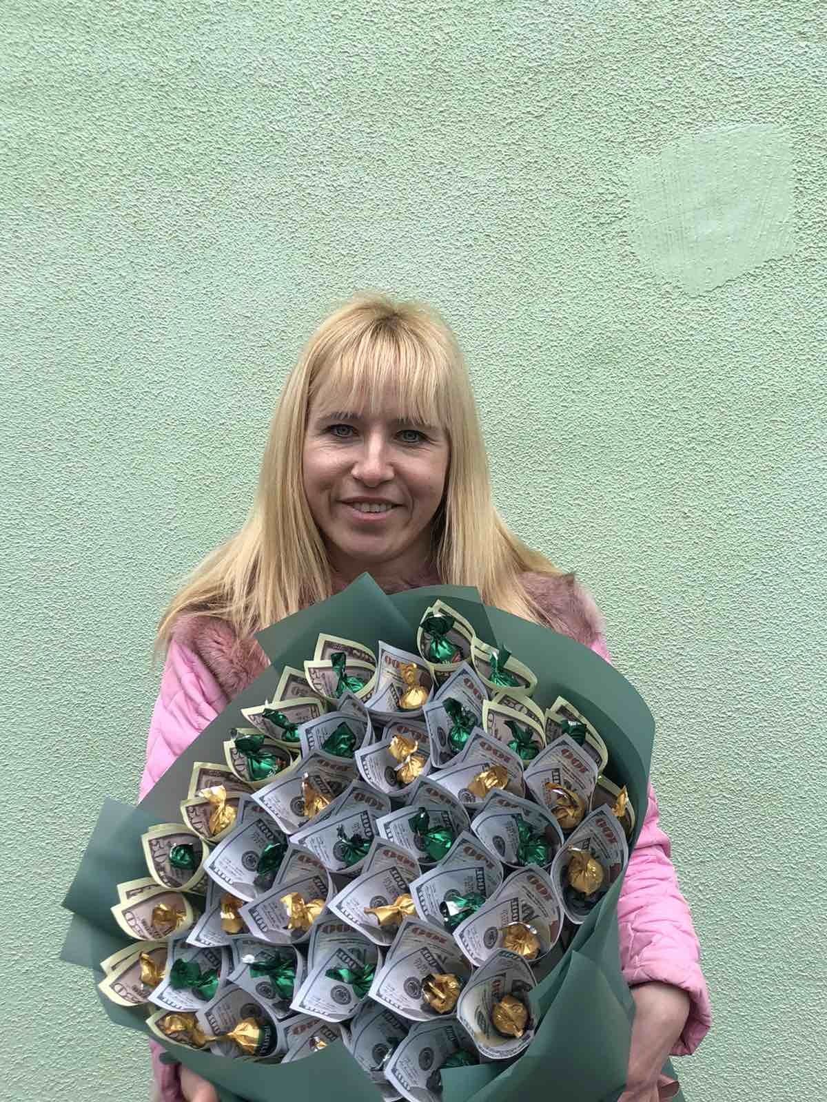 Букет из конфет "Финансовый успех"