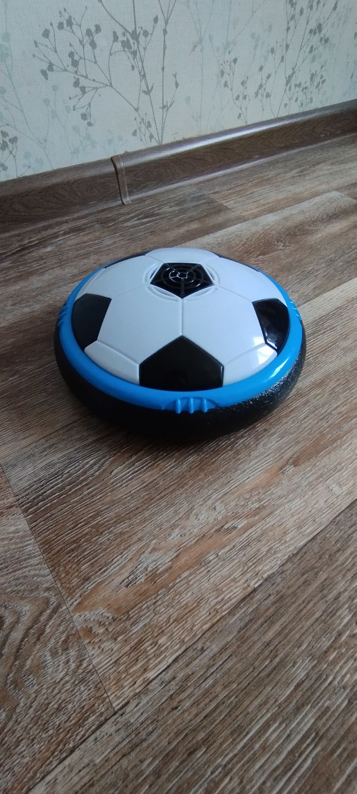 Футбольный мяч для дома