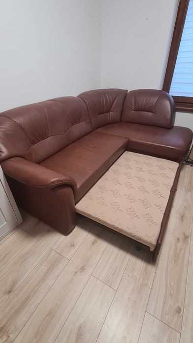 Skórzana Sofa narożna z funkcją spania