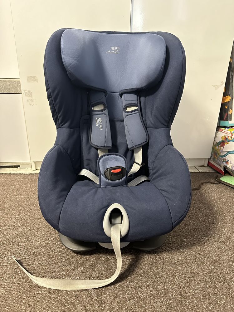 Автокресло britax romer
