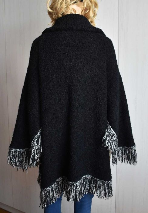 Sweter 44 XXL 3XL kardigan zasuwany ponczo peleryna frędzle narzutka
